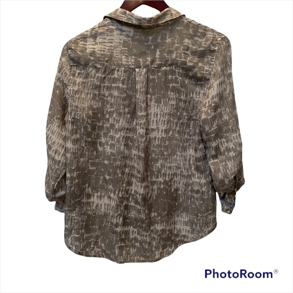 Calvin Klein Button Down Top - Picture 2 of 4